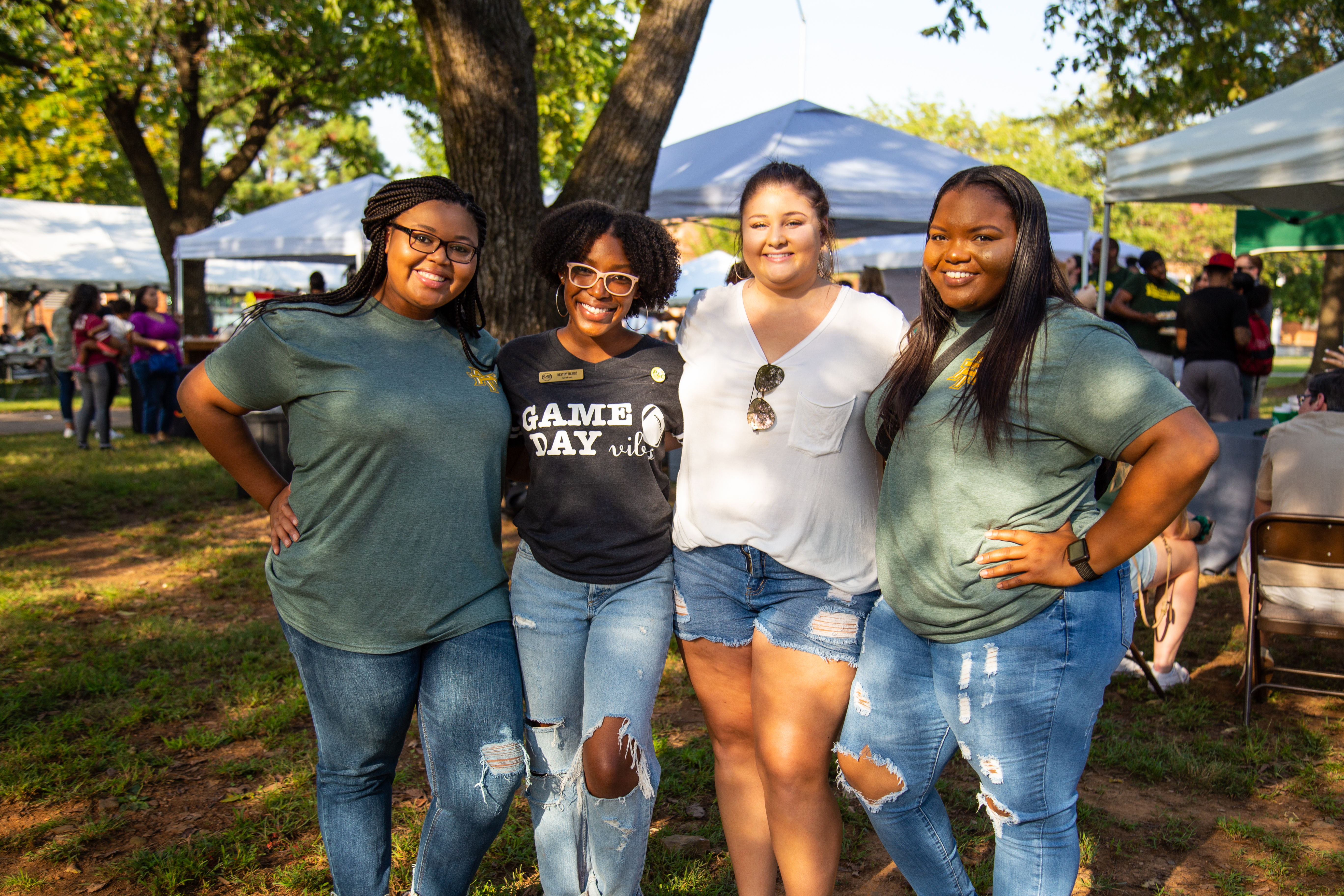 Party at the Plaza – O’Hara Duncan, Destiny Harris, Kirsten Reid ‘19, Natari Irvin ‘17