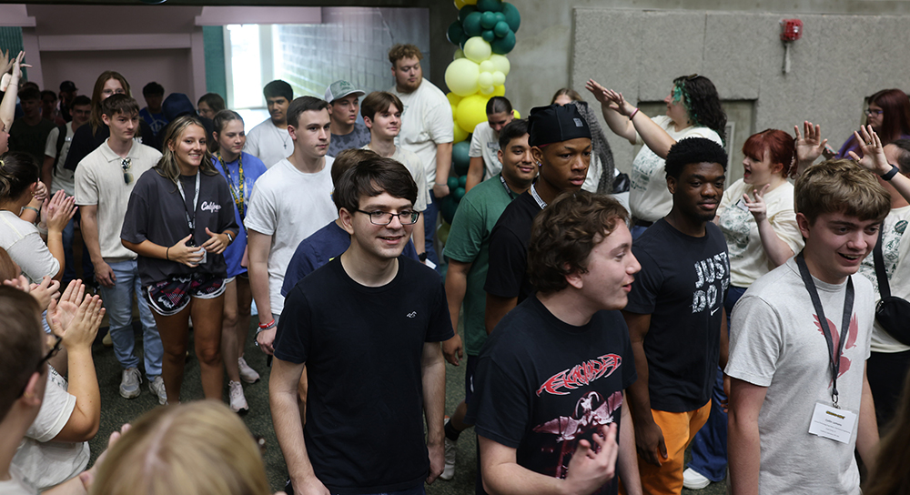 Arkansas Tech welcomes freshmen to campus