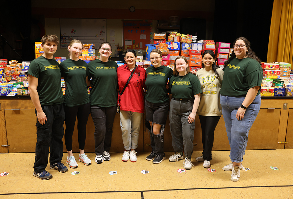 ATU Emerging Leaders Society Aids London Elementary – Arkansas Tech University